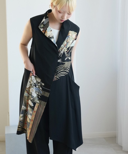 utatane(ウタタネ)の「着物リメイク maison utatane ジレ 黒を纏う松籟(しょうらい)(ベスト・レディース・ブラック・11号)」の12枚目の写真