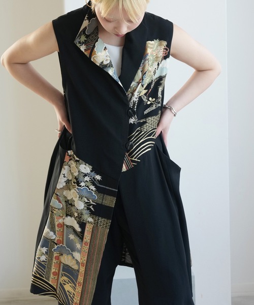 utatane(ウタタネ)の「着物リメイク maison utatane ジレ 黒を纏う松籟(しょうらい)(ベスト・レディース・ブラック・11号)」の14枚目の写真