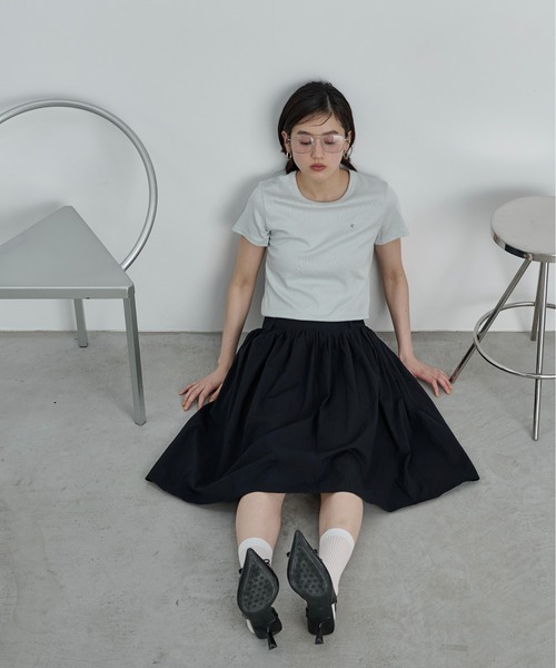 LOSCa(ロスカ)の「ミディアムフレアスカート(スカート・レディース・ブラック/オフホワイト・FREE)」の9枚目の写真