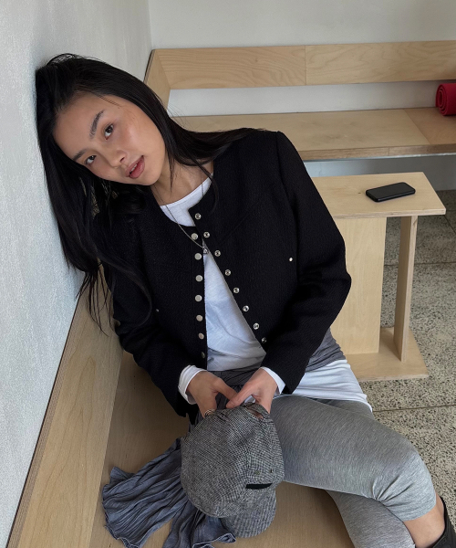 PORTERNA（ポルテナ）の「TWEED SNAP CROP JACKET-BLACK（テーラードジャケット・レディース・その他・OS）」の5枚目の写真