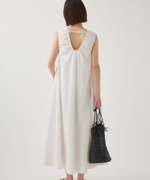 BABYLONE(バビロン)の「ギャザーロングワンピース(ワンピース・レディース・ブラウン/サックスブルー/ホワイト・フリー)」の15枚目の写真