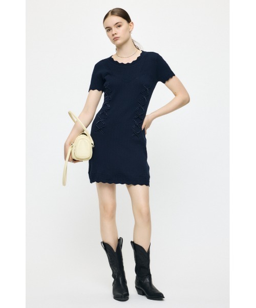 MOUSSY(マウジー)の「LACE UP KNIT ミニドレス(ワンピース・レディース・ネイビー/ブラック/アイボリー・1/2)」の19枚目の写真