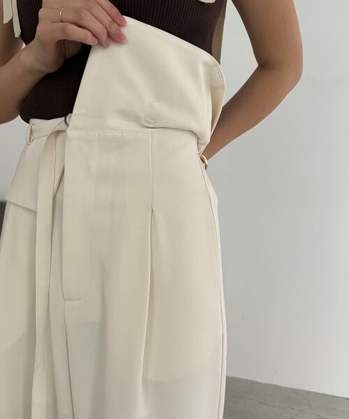 CAPRICIEUX LE'MAGE(カプリシューレマージュ)の「折り返しベルトパンツ(その他パンツ・レディース・オフホワイト/ブラウン/ブラック・38/PS/36)」の20枚目の写真