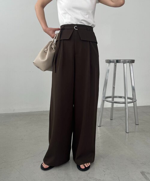 CAPRICIEUX LE'MAGE(カプリシューレマージュ)の「折り返しベルトパンツ(その他パンツ・レディース・オフホワイト/ブラウン/ブラック・38/PS/36)」の8枚目の写真