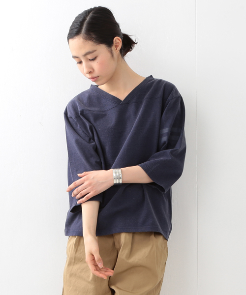 FRUIT OF THE LOOM（フルーツオブザルーム）の「FRUIT OF THE LOOM×BEAMS BOY / フットボール Vネック 8分袖（Tシャツ/カットソー・レディース・ホワイト/ブラック/ネイビー・ONE SIZE）」の3枚目の写真