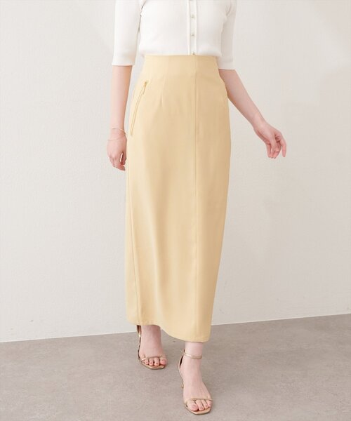 natural couture(ナチュラルクチュール)の「【sherbet line】接触冷感WZIPタイトスカート(スカート・レディース・ブラック/オフホワイト/ミント/イエロー・FREE)」の4枚目の写真