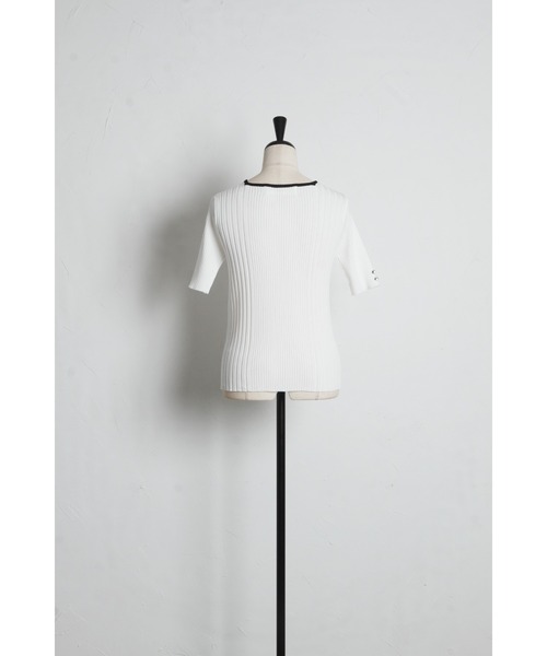 tocco closet(トッコ クローゼット)の「【ZOZO限定】接触冷感スクエアネック配色リブニットトップス(Tシャツ/カットソー・レディース・ネイビー/オフホワイト/ピンク・M)」の8枚目の写真