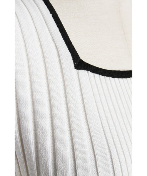 tocco closet(トッコ クローゼット)の「【ZOZO限定】接触冷感スクエアネック配色リブニットトップス(Tシャツ/カットソー・レディース・ネイビー/オフホワイト/ピンク・M)」の12枚目の写真