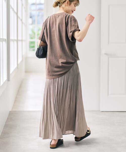 Spick & Span(スピックアンドスパン)の「スプリットジョーゼットプリーツスカート(スカート・レディース・ホワイト/ベージュ/ブラック・38/36)」の21枚目の写真