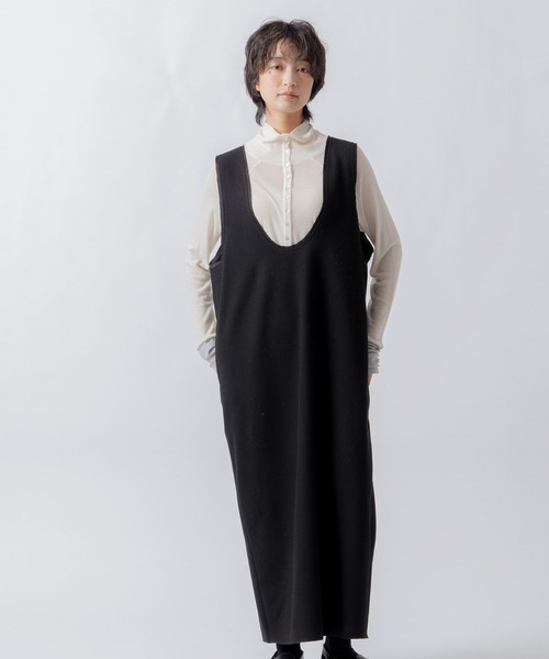 WHYTO.(ホワイト)の「「WHYTO. / ホワイト」u neck cocoon dress(ワンピース・レディース・ブラウン/チャコールグレー/ブラック・38/36)」の2枚目の写真