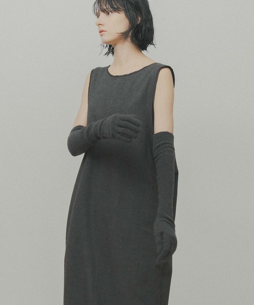 WHYTO.(ホワイト)の「「WHYTO. / ホワイト」u neck cocoon dress(ワンピース・レディース・ブラウン/チャコールグレー/ブラック・38/36)」の13枚目の写真