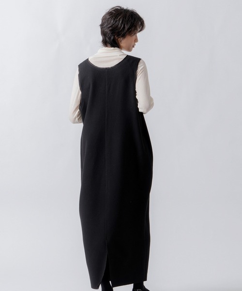 WHYTO.(ホワイト)の「「WHYTO. / ホワイト」u neck cocoon dress(ワンピース・レディース・ブラウン/チャコールグレー/ブラック・38/36)」の20枚目の写真