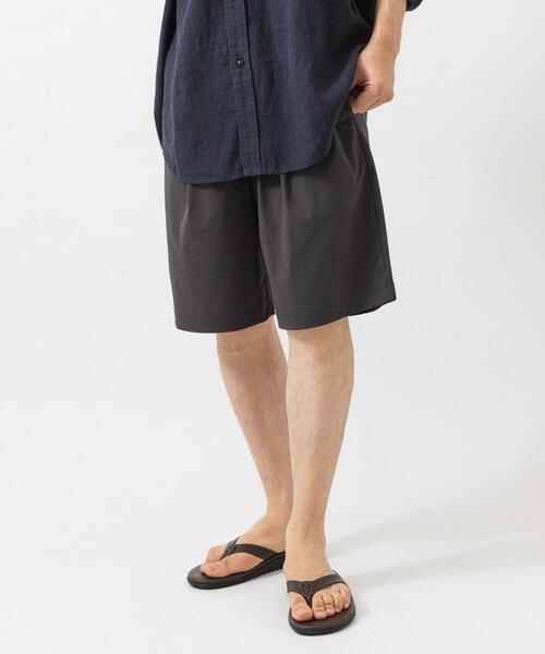URBAN RESEARCH(アーバンリサーチ)の「『撥水/接触冷感』『UR TECH MoLight』PACKABLE SHORTS(その他パンツ・メンズ・チャコールグレー/ブラック・MEDIUM/LARGE)」の1枚目の写真