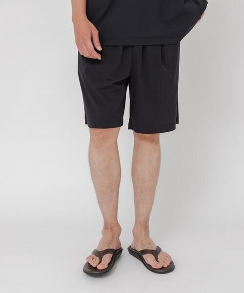 URBAN RESEARCH(アーバンリサーチ)の「『撥水/接触冷感』『UR TECH MoLight』PACKABLE SHORTS(その他パンツ・メンズ・チャコールグレー/ブラック・MEDIUM/LARGE)」の4枚目の写真