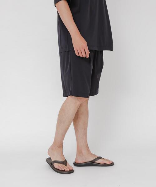 URBAN RESEARCH(アーバンリサーチ)の「『撥水/接触冷感』『UR TECH MoLight』PACKABLE SHORTS(その他パンツ・メンズ・チャコールグレー/ブラック・MEDIUM/LARGE)」の5枚目の写真