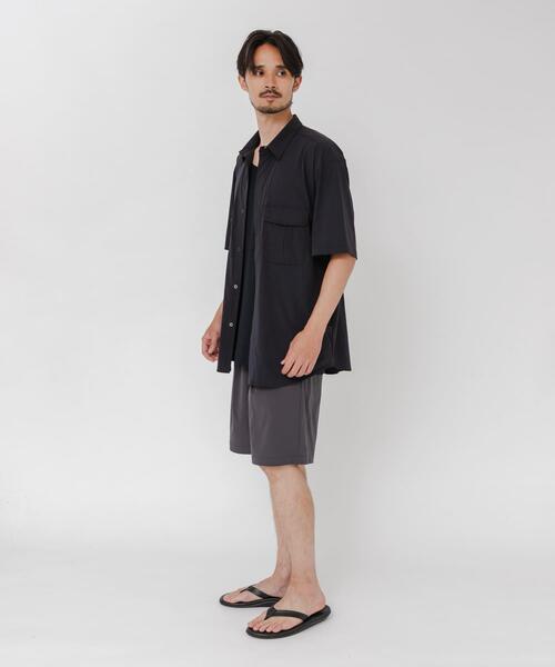 URBAN RESEARCH(アーバンリサーチ)の「『撥水/接触冷感』『UR TECH MoLight』PACKABLE SHORTS(その他パンツ・メンズ・チャコールグレー/ブラック・MEDIUM/LARGE)」の19枚目の写真