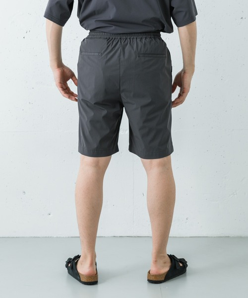 URBAN RESEARCH(アーバンリサーチ)の「『UR TECH MoLight』PACKABLE SHORTS(その他パンツ・メンズ・チャコールグレー/ブラック・MEDIUM/LARGE)」の7枚目の写真