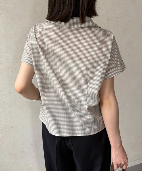Thevon(ゼボン)の「シャーリング半袖アソートショートシャツ(シャツ/ブラウス・レディース・ピンク/ブルー/ホワイト系その他/オフホワイト・FREE)」の9枚目の写真