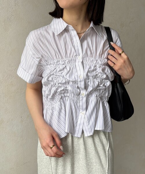 Thevon(ゼボン)の「シャーリング半袖アソートショートシャツ(シャツ/ブラウス・レディース・ピンク/ブルー/ホワイト系その他/オフホワイト・FREE)」の15枚目の写真