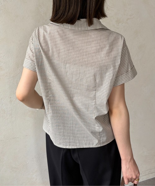 Thevon(ゼボン)の「シャーリング半袖アソートショートシャツ(シャツ/ブラウス・レディース・ピンク/ブルー/ホワイト系その他/オフホワイト・FREE)」の6枚目の写真