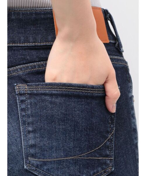 TONAL(トーナル)の「【SOMETHING】MORE FLEAR(デニムパンツ・レディース・インディゴブルー/ブラック・28inch/27inch)」の22枚目の写真