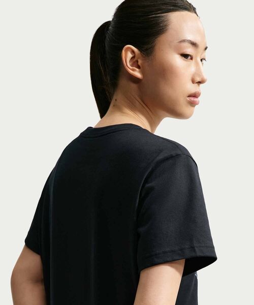 NIKE(ナイキ)の「ナイキ スポーツウェア クラシック ウィメンズ オーバーサイズド Tシャツ / Nike Sportswear Classic Women's Oversized T-Shirt IM6430-010 Black(Tシャツ/カットソー・レディース・ブラック・XL/M/S/L/XS)」の13枚目の写真