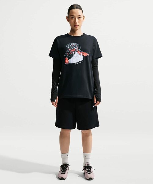 NIKE(ナイキ)の「ナイキ スポーツウェア クラシック ウィメンズ オーバーサイズド Tシャツ / Nike Sportswear Classic Women's Oversized T-Shirt IM6430-010 Black(Tシャツ/カットソー・レディース・ブラック・XL/M/S/L/XS)」の15枚目の写真