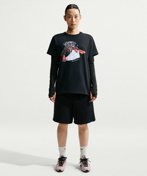 NIKE(ナイキ)の「ナイキ スポーツウェア クラシック ウィメンズ オーバーサイズド Tシャツ / Nike Sportswear Classic Women's Oversized T-Shirt IM6430-010 Black(Tシャツ/カットソー・レディース・ブラック・XL/M/S/L/XS)」の10枚目の写真
