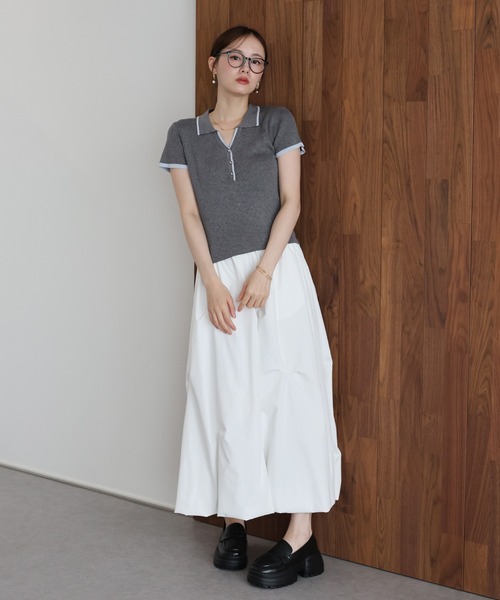 J by blue（ジェイバイブルー）の「《新色追加》バイカラースキッパーポロニット（ニット/セーター・レディース・チャコールグレー/ベージュ/ブラック/ブラウン・MEDIUM）」の14枚目の写真