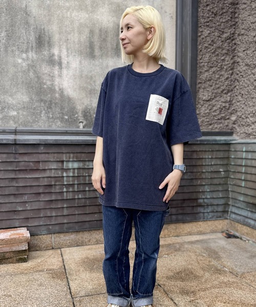 SNOOPY×OLD BETTY'S(スヌーピーカケルオールドベティーズ)の「スヌーピー【SNOOPY】Fade Wash T-Shirts(ワッペン)(Tシャツ/カットソー・レディース・ブルー/ネイビー・L/XL/M)」の5枚目の写真