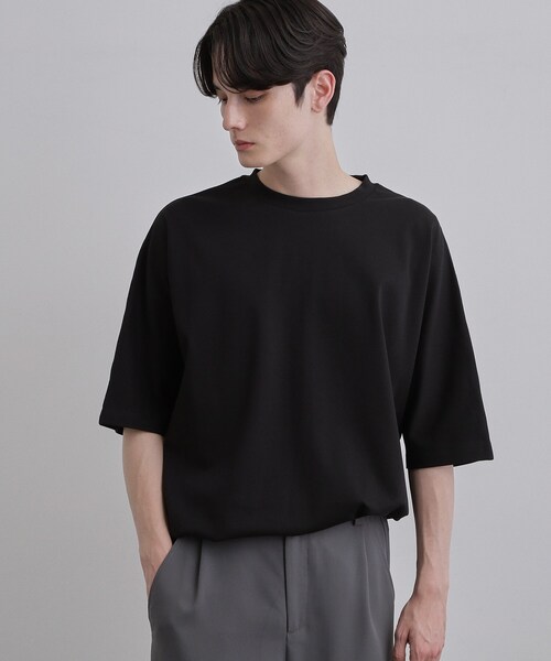 tk.TAKEO KIKUCHI（ティーケータケオキクチ）の「【汗シミ防止／UVカット】sweat stain proof series ドルマンTシャツ（Tシャツ/カットソー・メンズ・グレー/ホワイト/ブラック・02/03）」の2枚目の写真