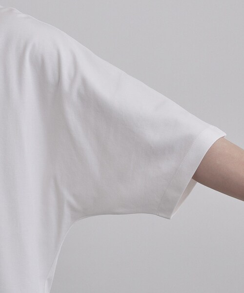 tk.TAKEO KIKUCHI（ティーケータケオキクチ）の「【汗シミ防止／UVカット】sweat stain proof series ドルマンTシャツ（Tシャツ/カットソー・メンズ・グレー/ホワイト/ブラック・02/03）」の6枚目の写真
