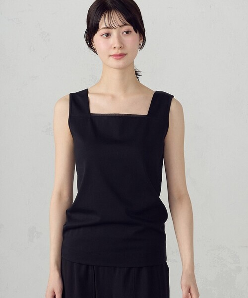 COMME CA ISM（コムサイズム）の「2WAY スクエアネック タンクトップ（タンクトップ・レディース・ホワイト/ブラック・LARGE/MEDIUM）」の2枚目の写真