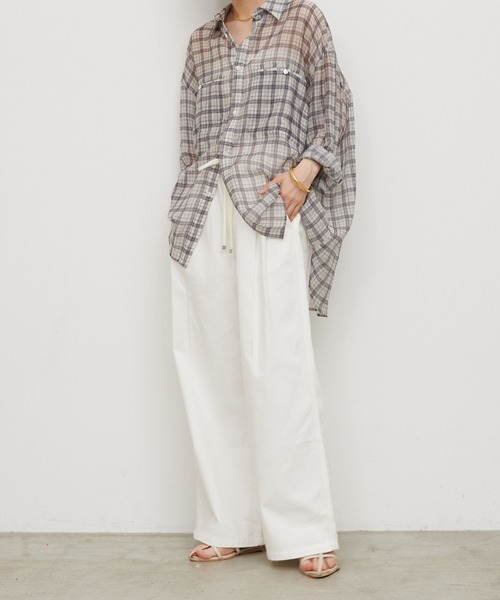 LARUTA(ラルータ)の「【LARUTA】5オンスデニムイージーワイドパンツ(デニムパンツ・レディース・ブルー/オフホワイト/ブラウン/ブラック・LARGE/MEDIUM)」の2枚目の写真