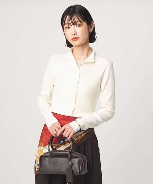 green label relaxing(グリーンレーベルリラクシング)の「<1_OF MINE>2WAYネック ニット カーディガン マシンウォッシャブル(カーディガン/ボレロ・レディース・オリーブ/ブラック/ホワイト・FREE)」の11枚目の写真