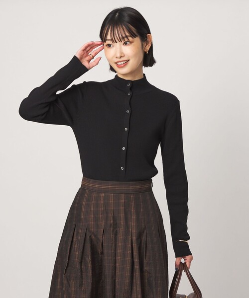 green label relaxing(グリーンレーベルリラクシング)の「<1_OF MINE>2WAYネック ニット カーディガン マシンウォッシャブル(カーディガン/ボレロ・レディース・オリーブ/ブラック/ホワイト・FREE)」の14枚目の写真