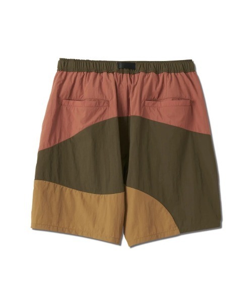AKTR(アクター)の「AKTR TIDELINE WAVE NYLON WIDE 5.5″ SHORTS (TL)(アクター タイドライン ウェーブ ナイロン ワイド 5.5インチ ショーツ)(その他パンツ・メンズ・オリーブ/グリーン・XX-LARGE/X-LARGE/LARGE/MEDIUM)」の17枚目の写真