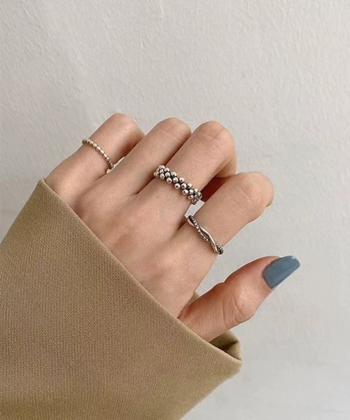 tunee(チュニー)の「【456904】デインティリング3点セット(RZ)(リング・レディース・シルバー系1/シルバー系2/シルバー系3・FREE)」の9枚目の写真
