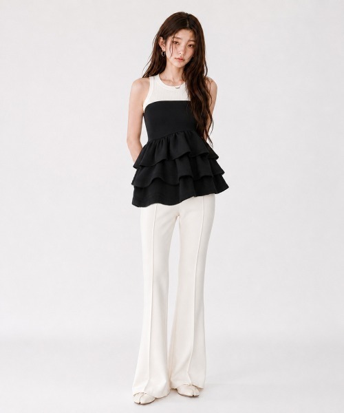 by LEGNA(バイレグナ)の「フリルビスチェ(チューブトップ・レディース・アイボリー/ブラック・MEDIUM/LARGE/SMALL)」の5枚目の写真
