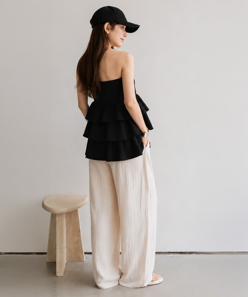 by LEGNA(バイレグナ)の「フリルビスチェ(チューブトップ・レディース・アイボリー/ブラック・MEDIUM/LARGE/SMALL)」の11枚目の写真