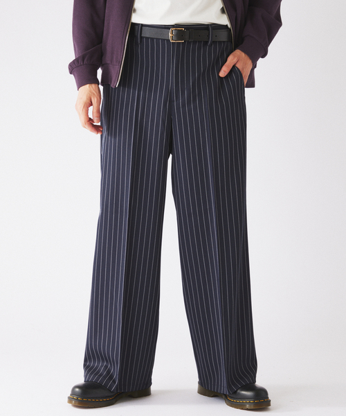 JOURNAL STANDARD relume(ジャーナルスタンダード レリューム)の「カラージップ ストライプスラックス(スラックス・メンズ・ネイビー/ブラウン/ブラック・MEDIUM/LARGE)」の3枚目の写真