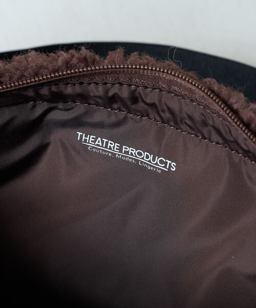 FREAK'S STORE(フリークスストア)の「THEATRE PRODUCTS × FREAK'S STORE/シアタープロダクツ 別注 カールファー ショルダーバッグ(ショルダーバッグ・レディース・ブラウン/ベージュ/チャコールグレー・ONE SIZE)」の16枚目の写真