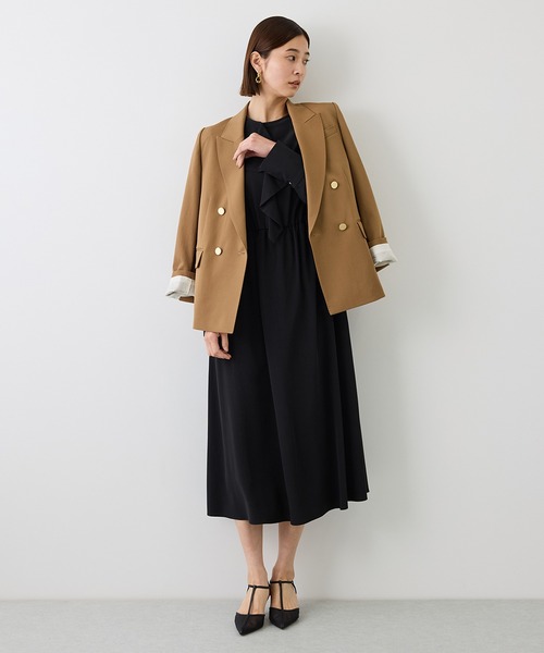 ROPE'(ロペ)の「トリアセテートドレープフリルワンピース/防シワ・イージーケア(ワンピース・レディース・ブラック/ダークブラウン・38/36)」の6枚目の写真