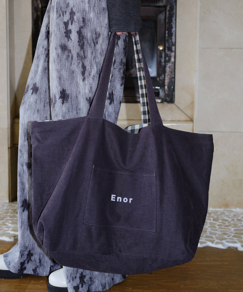 EN OR(エンオール)の「REVERSIBLE CHECK SHOPPER BAG - PURPLE(エコバッグ/サブバッグ・レディース・その他・FREE)」の4枚目の写真