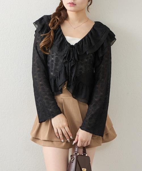 continuer de NICE CLAUP(コンティニューデナイスクラップ)の「ラッフルカーデ(シャツ/ブラウス・レディース・ブラック/オフホワイト・FREE)」の9枚目の写真