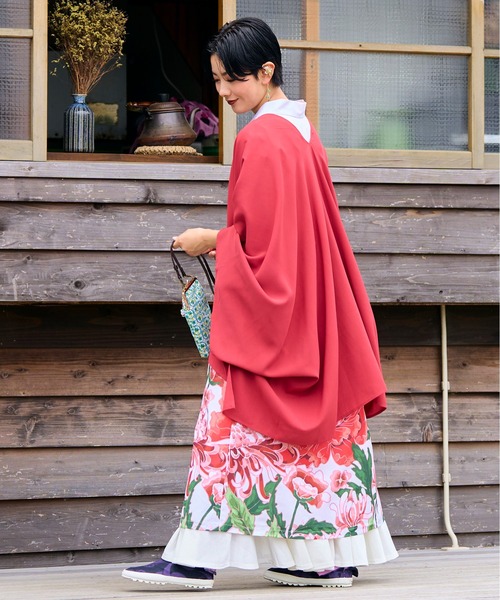 倭物やカヤ(ワモノヤカヤ)の「【倭物やカヤ】波裾インナーノースリーブワンピース(ワンピース・レディース・スミクロ/ホワイト/ライトブルー・FREE)」の11枚目の写真