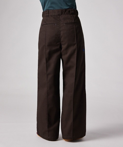 Dickies(ディッキーズ)の「ウィメンズ Dickies(R) × PS Paul Smith トラウザーズ / 265910 TR137(チノパンツ・レディース・ダークブラウン/ベージュ・40/38)」の4枚目の写真