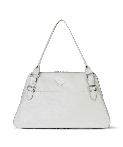 FENNEC（フェネック）の「SOTY BOWLING BAG - ASH WHITE（ショルダーバッグ・レディース・その他・FREE）」の2枚目の写真