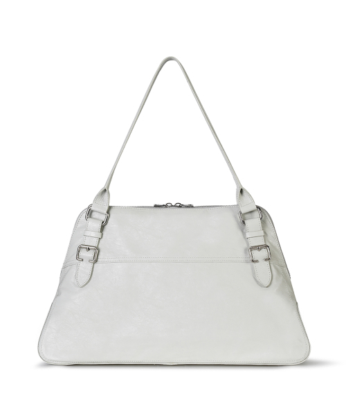 FENNEC（フェネック）の「SOTY BOWLING BAG - ASH WHITE（ショルダーバッグ・レディース・その他・FREE）」の5枚目の写真