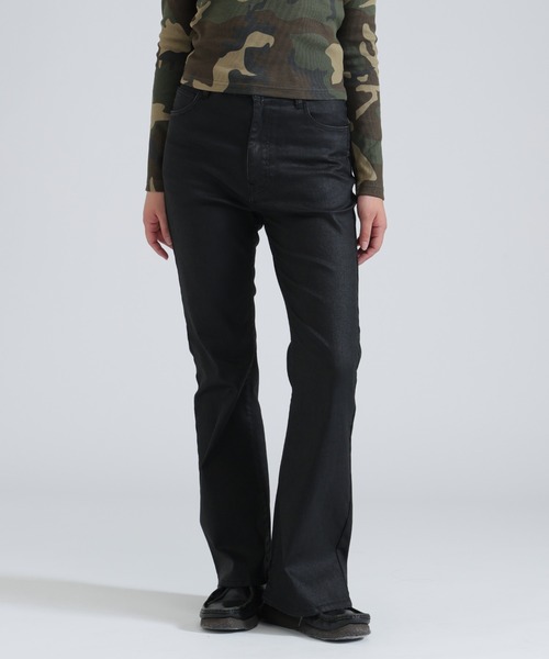 AVIREX(アヴィレックス)の「GOALERS DENIM FLARE PANTS(デニムパンツ・レディース・インディゴブルー/ブラック・S/M)」の17枚目の写真
